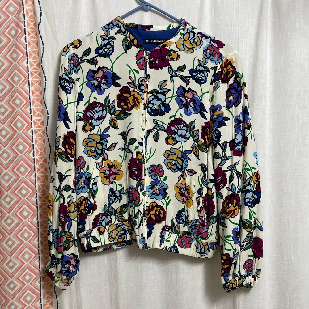 Beautiful Zara floral bomber jacket